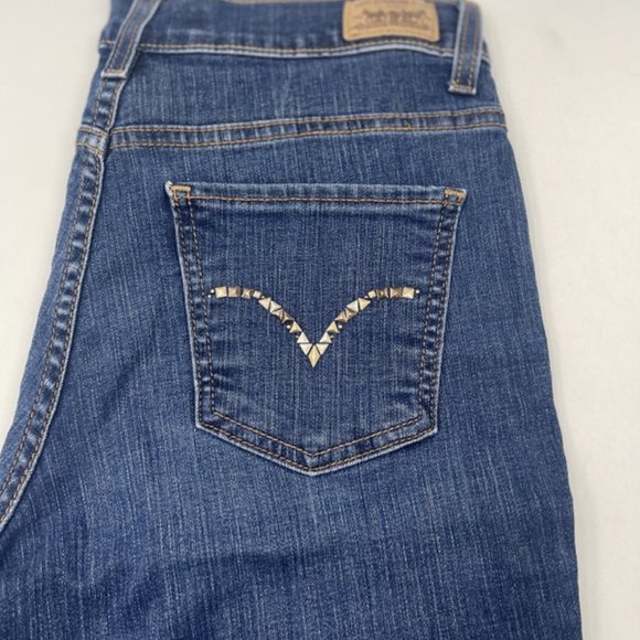 Levi's Women's 512 Perfectly Slimming Boot Cut Jeans 4 Dark Wash Studded Pockets - Picture 1 of 8